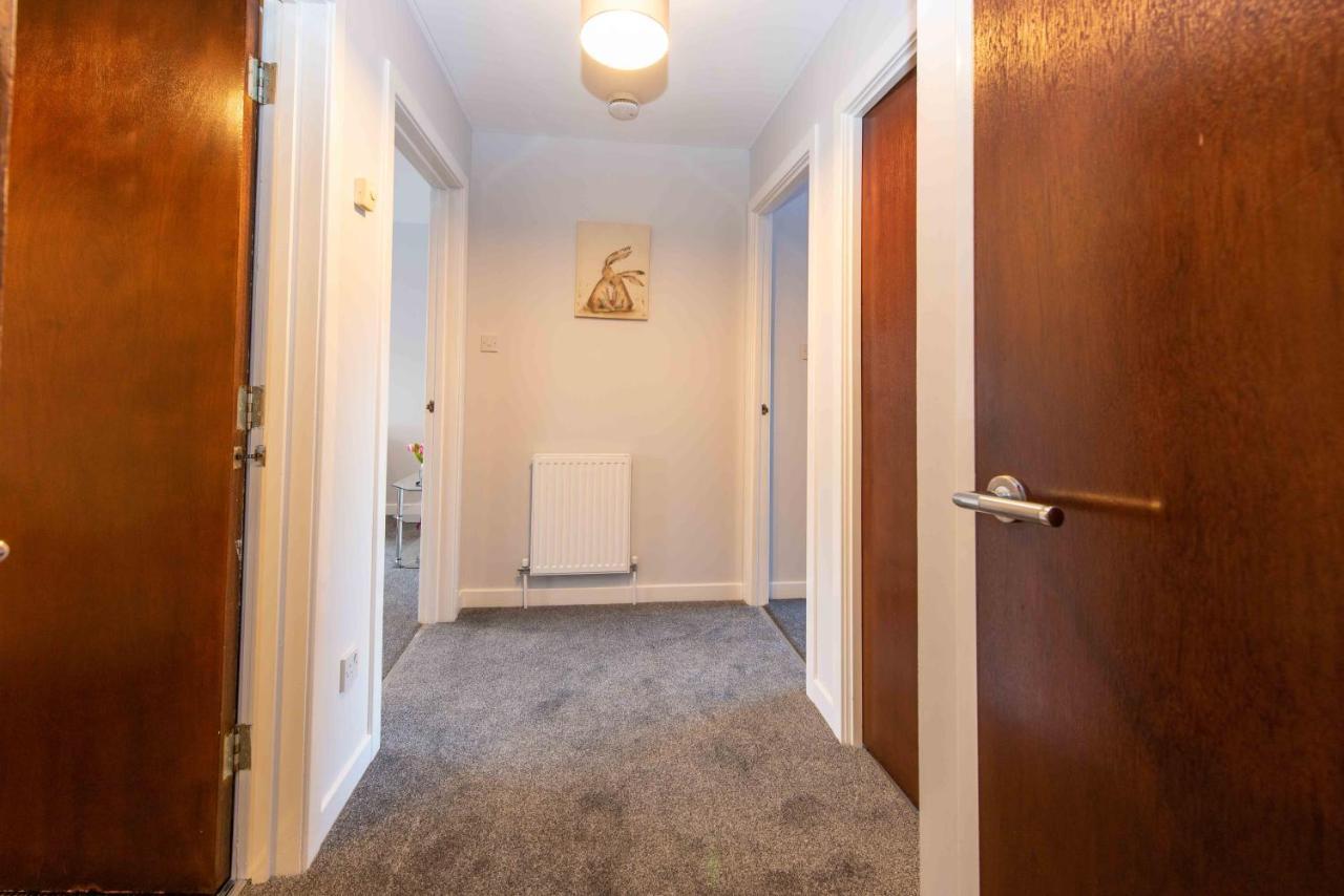 Premier - Wishaw En-Suite Apartment Экстерьер фото